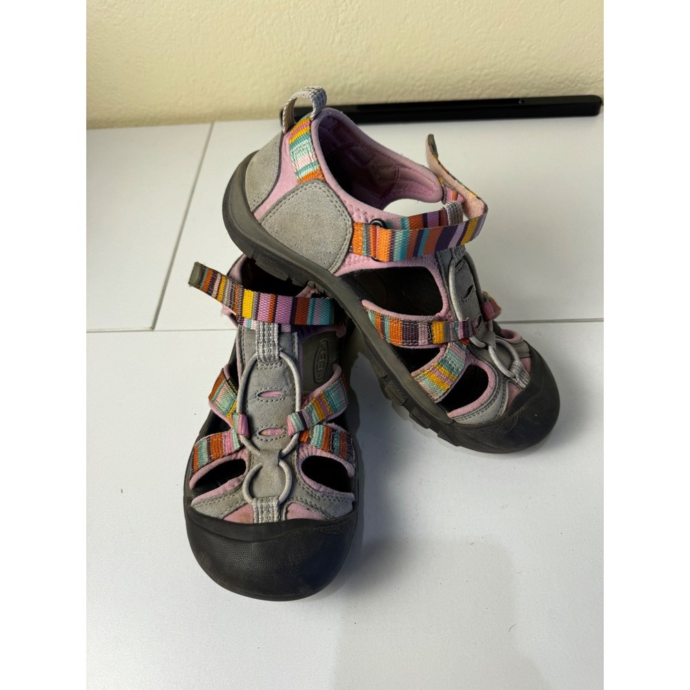 Keen Newport H2 Kids Size 4 Pink Striped Sport Sandals Hiking Water Shoes